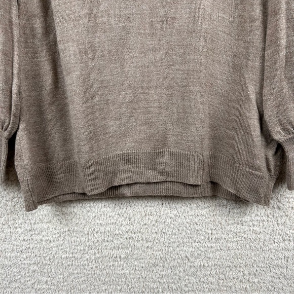 Crown & Ivy Top Women's L Beige Casual Comfort Pull Over Long Sleeve Knit Blouse - Picture 6 of 9